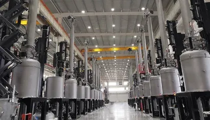 曹建伟:博士天团如何打造800亿光伏设备龙头?2