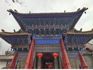 天水纪信祠里的古建壁画保护