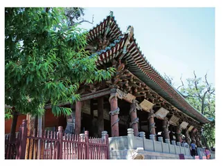 基于新媒体技术的古建筑传承与保护