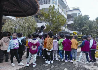 小班撕纸活动：酸酸甜甜的橘子