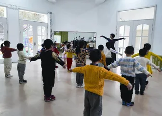 大班舞蹈活动：我们一起跳拉丁舞