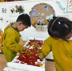 中班综合美术活动:玩色大爆炸7