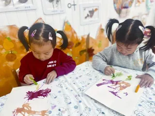 中班综合美术活动:玩色大爆炸8