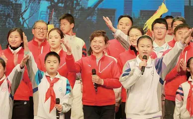 坚守育人初心　躬耕教育沃土