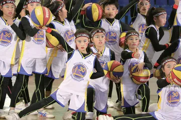 “教会、勤练、常赛”视角下小学篮球教学内容的优化与应用