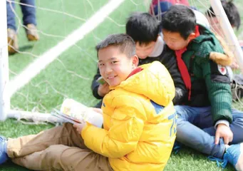 “抽丝剥茧”，让男孩回归校园 