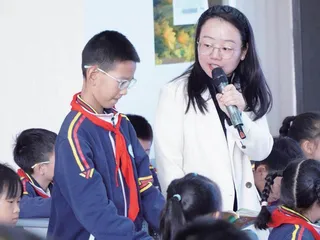 做一个爱“炫耀”的班主任