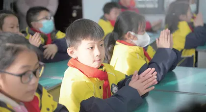 黑板会“说话”