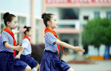 表扬的度