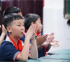 让学生当班主任