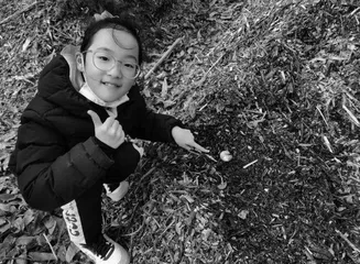让童年浸润在书与自然里