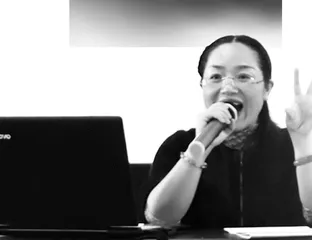 刘静：让阅读照亮孩子的童年