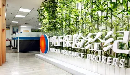 王鹏:明亚的诗与剑1