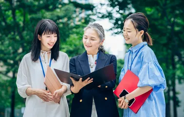 银发族再次拥抱职场