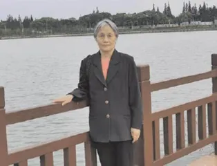一种奇特反射光环的物理原理探讨