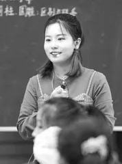 坚守初心　向阳生长