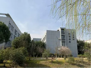 与“渣山”搏击的人2