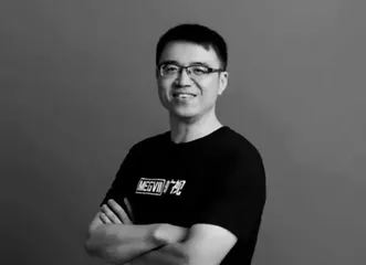 一位曾经打败谷歌和微软的技术大神,卒于45岁3