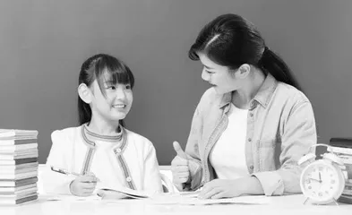 审美体验：推敲形式，体悟内涵