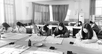 乘时代之风，履革新之路