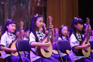增强音乐课的思政味