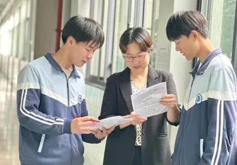 “生动化学”让化学课更生动