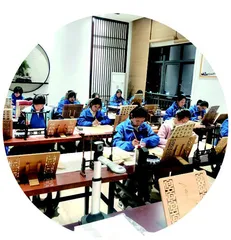 特色育人 多元育人