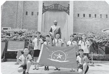 坚守育人初心 传承红色基因