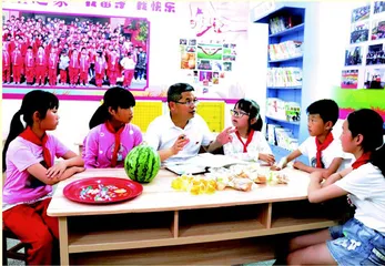 党建引领 推动学校高质量发展 