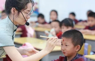 香樟树下，向阳生长