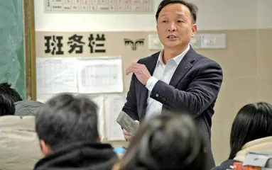 36年，奋楫逐浪