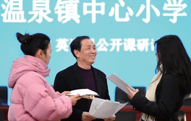 书写人生“另起一行”的精彩