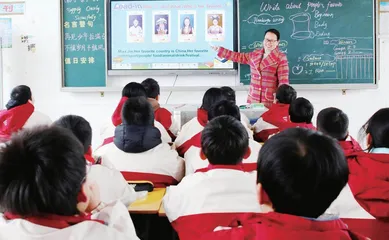在育人实践中涵养教育家精神