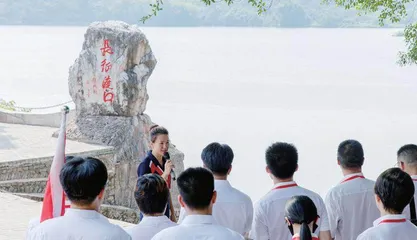 “我们是新长征的宣传队、播种机” 