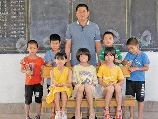 梅卫国：三十余年独守乡村教学点 
