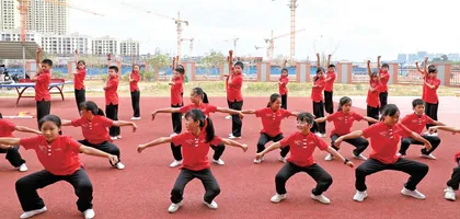 双管齐下，推动“双减”落地生效