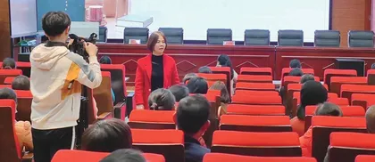 以“爱”坚守   为“心”赋能
