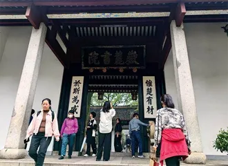 湖南大学岳麓书院：传道济民，培育国之栋梁