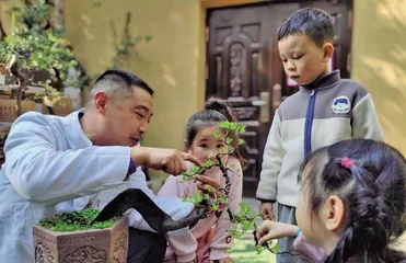 切实保障幼儿与教师的权益