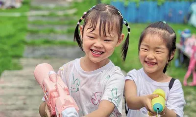 孩子磕破嘴了，你们居然不知道