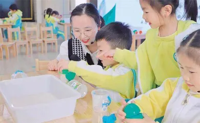 不倒蛋（中班）