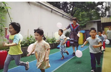 让每位教职工都得到尊重