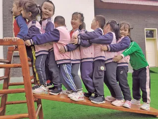 斜坡上的游戏