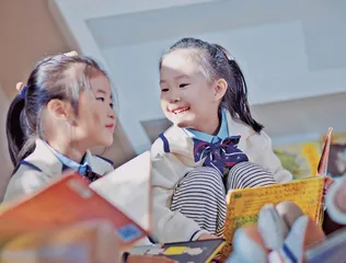报纸上的洞（小班）