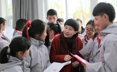 “低负担高质量”中学素质教育的探索与实践