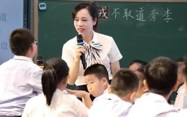 基于语文教材，绘制跨学科学习“全景图”