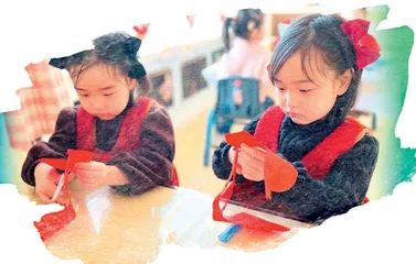 传承乡土文化，绘就多彩童年