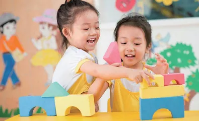 扭转教育功利化取向，让孩子做最好的自己