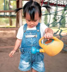 突破瓶颈，建立公平优质的普惠托育服务体系