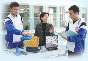 诊断与合作探究结合，提升课堂教学实效